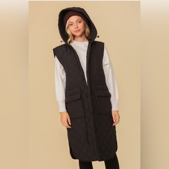 SO SO Cute! Midi Black Quilted Puffer Like Vest - Picture 4 of 7